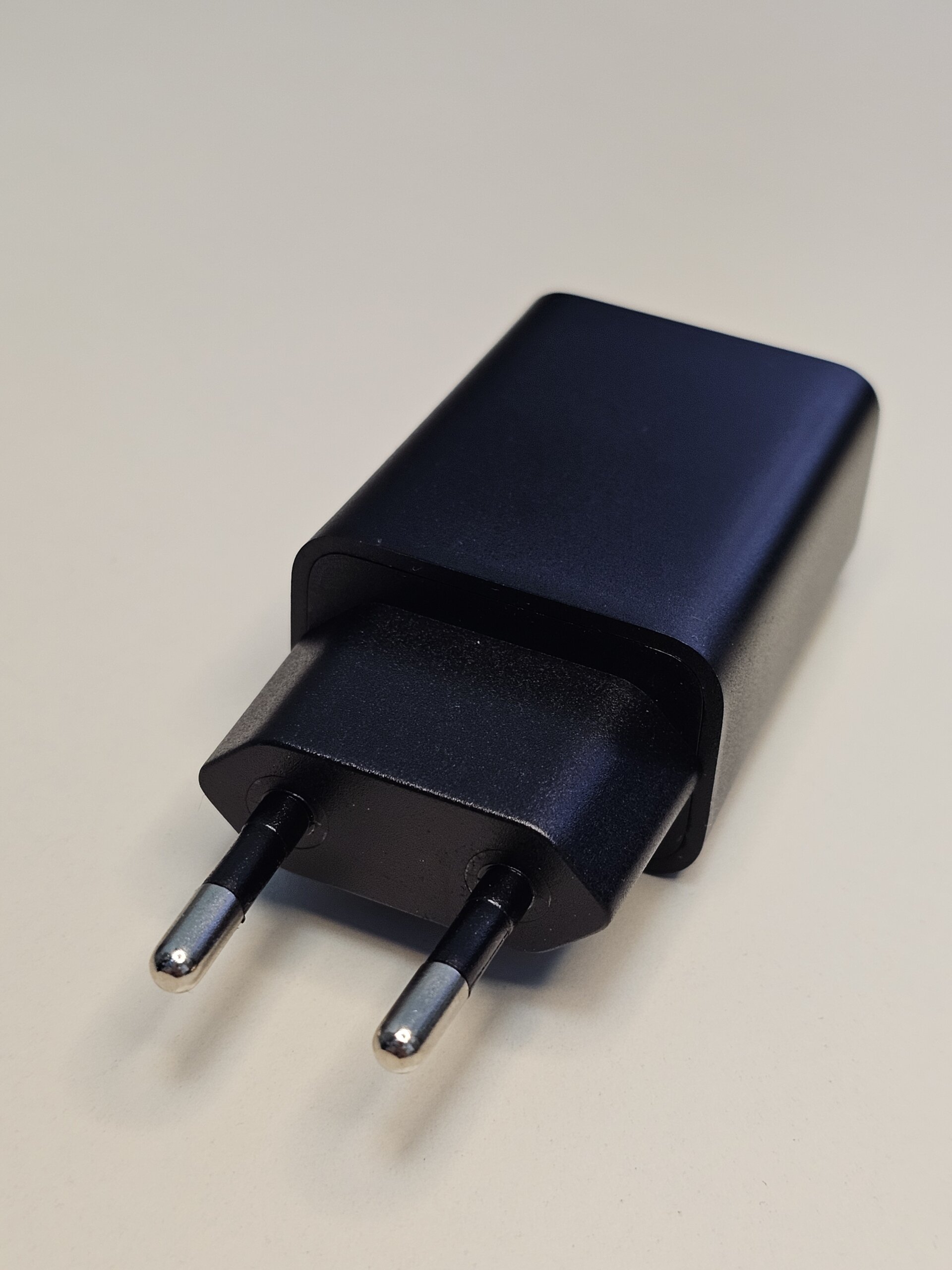Adaptateur USB-C (10 W) – Image 4